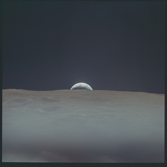 NASA發佈阿波羅登月系列照片 遠望絕美地球