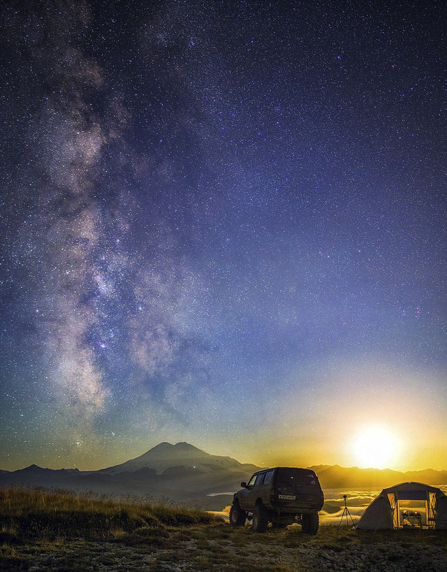 俄男子拍银河系美图 璀璨星空让人沉醉