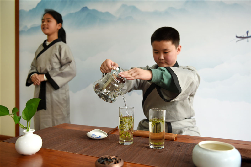 河北隆堯：茶文化進校園