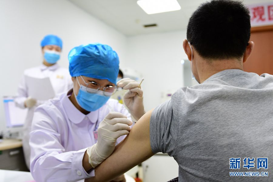 河南南陽開始對重點人群進行新冠疫苗接種