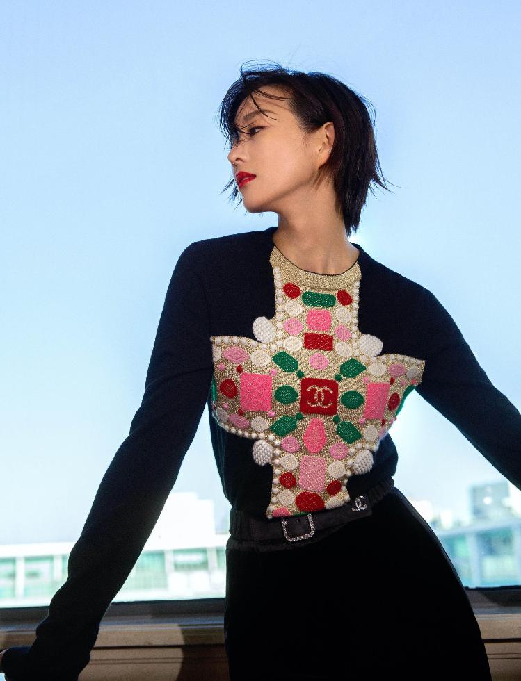 张钧甯新年红妆大片 浪漫摩登Slay全场