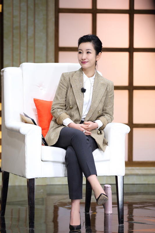 《声临其境2》秦海璐展戏曲功底 上演"青衣"_综艺新闻_大众网