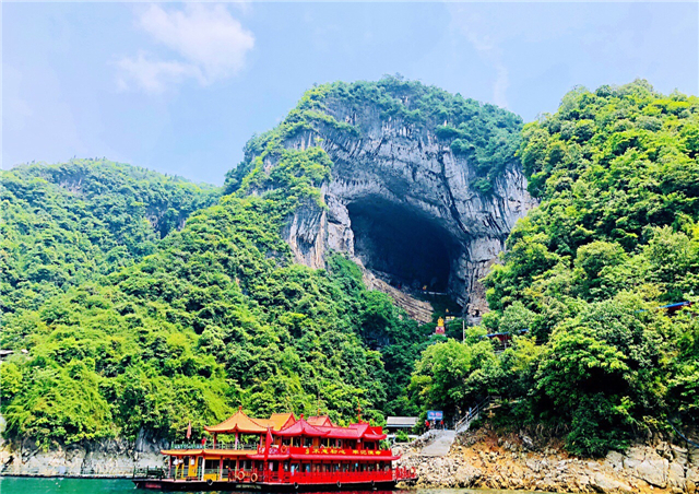 【湖北】【客户稿件】两大剧组齐聚宜昌清江画廊景区取景