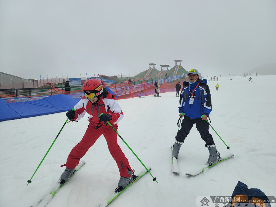 廣西全州縣“迎冬奧·桂林天湖冰雪季”盛大開幕