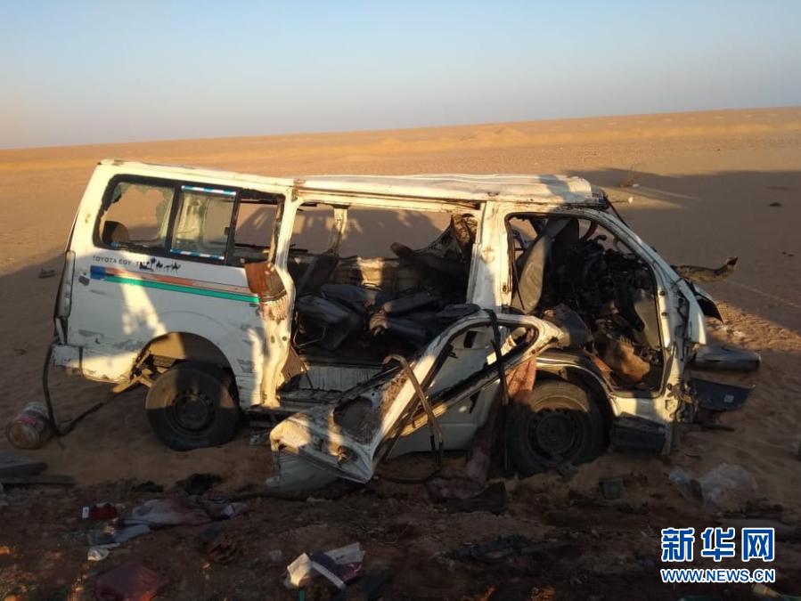 埃及南部发生交通事故致12人死亡