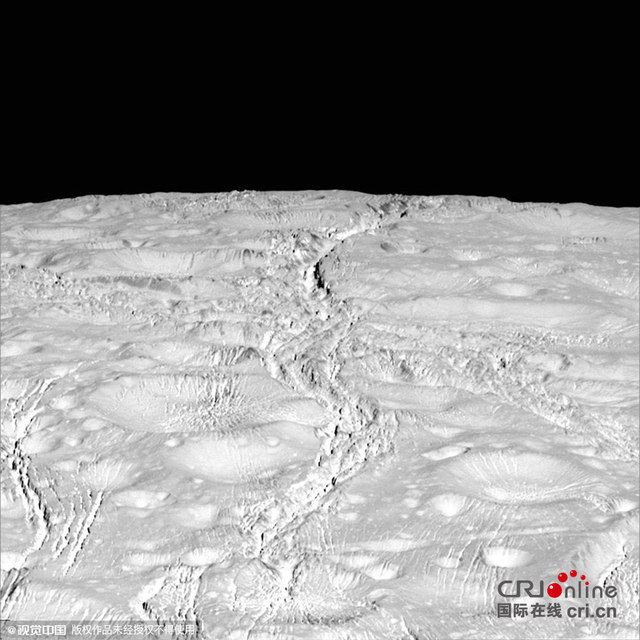 NASA发布土星卫星恩克拉多斯北极图片