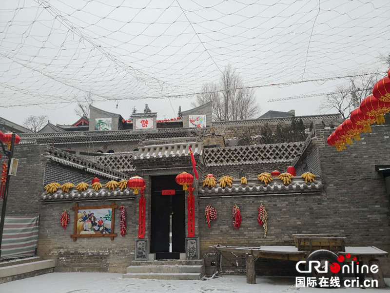 原创【CRI看山西-列表】【焦点图】【三晋大地-阳泉】新春走基层：阳泉桃林沟打造梦幻桃林光影盛宴