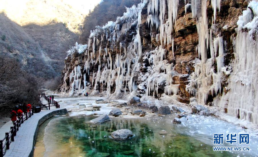 焦作云台山：冬日冰瀑美