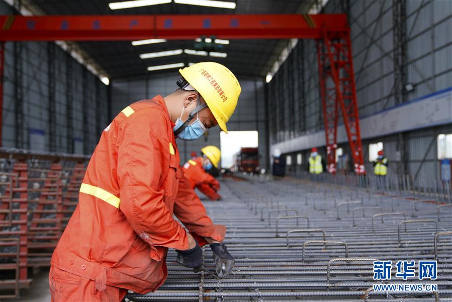 防疫不鬆懈 復工建設忙