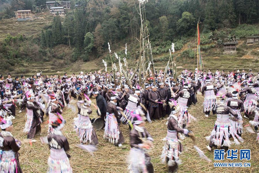 贵州从江：吹芦笙 秀盛装