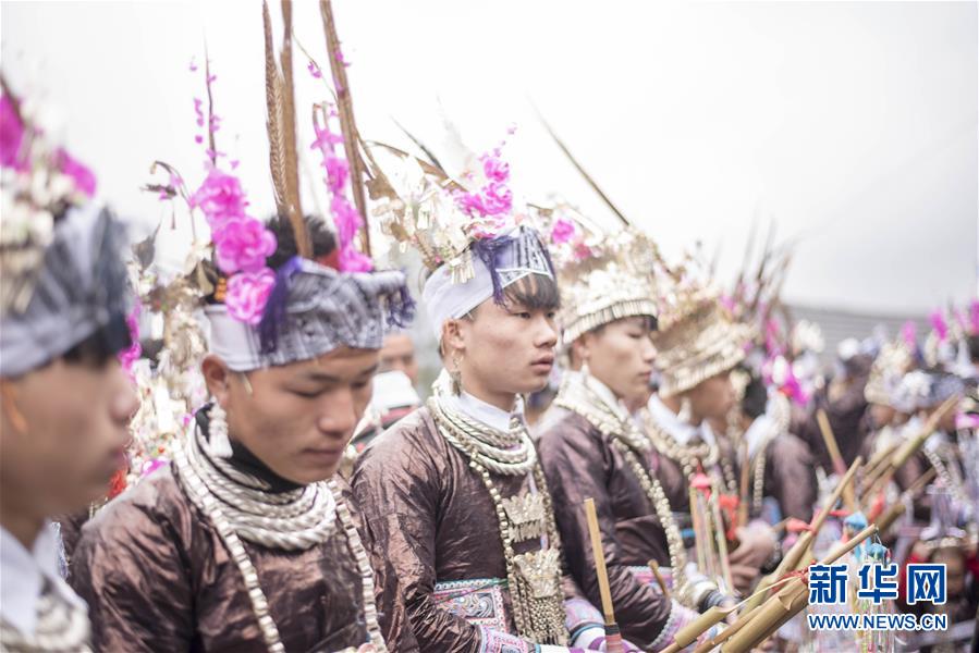 贵州从江：吹芦笙 秀盛装