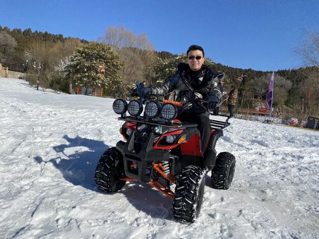 山东首家雪乡主题度假区“跑马岭·齐鲁雪乡”正式开业