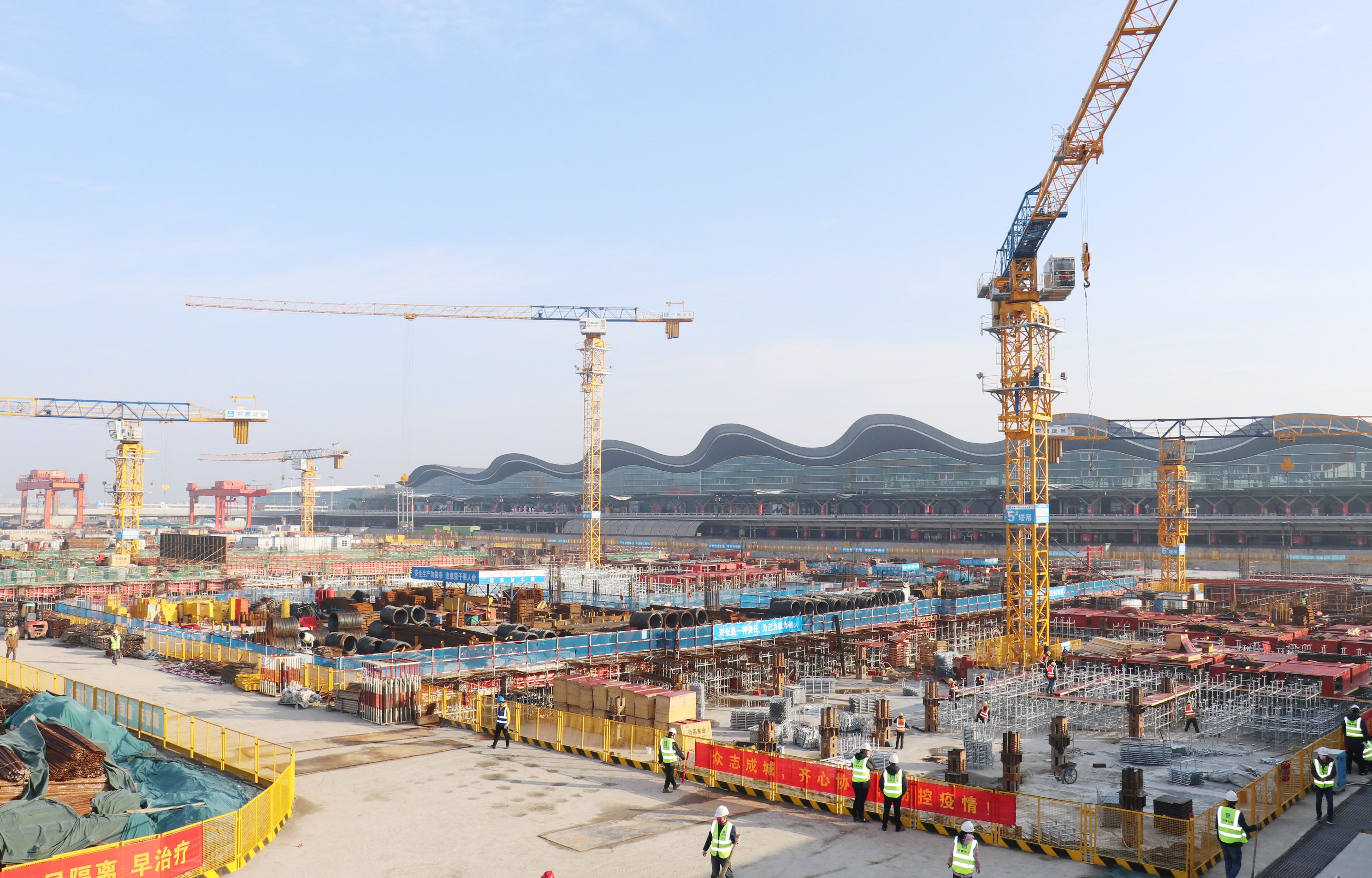 中建三局969个国内外重点工程复工复产