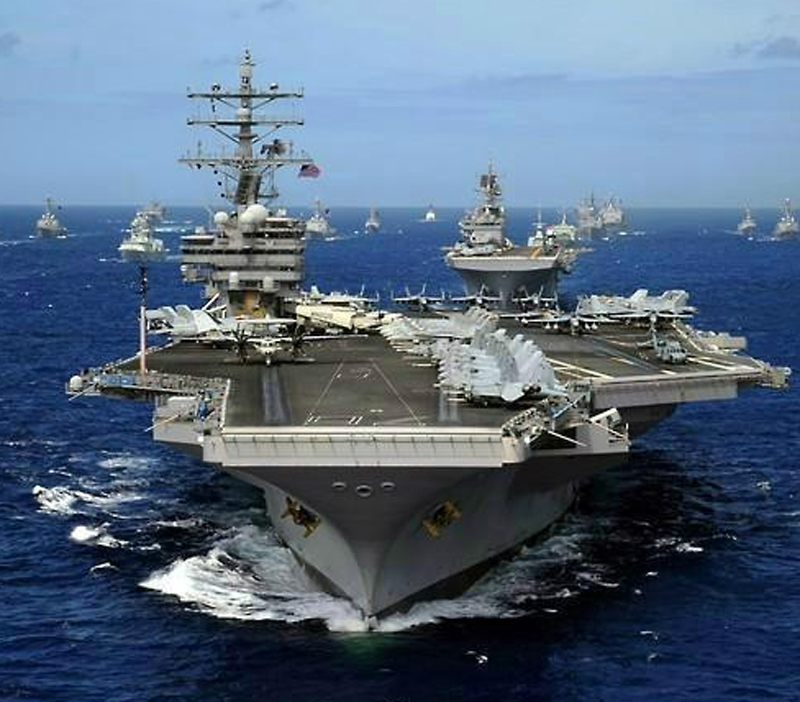 美国最新核动力航母"罗纳德·里根"号