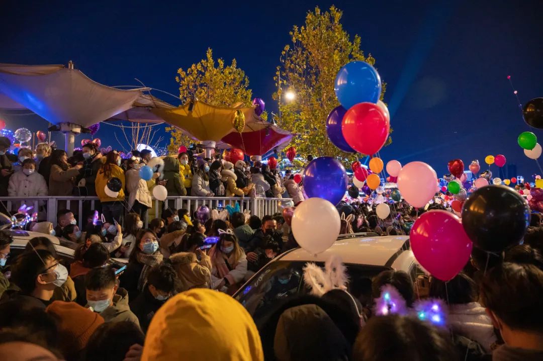 看到武汉跨年活动这么热闹 国外网友羡慕了