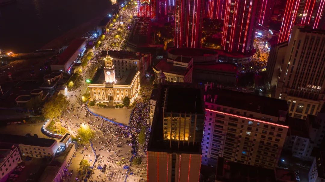 看到武汉跨年活动这么热闹 国外网友羡慕了