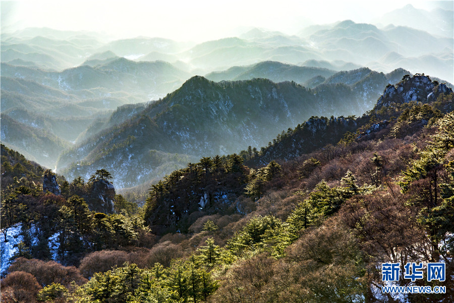 平頂山市魯山縣：堯山之巔觀日出