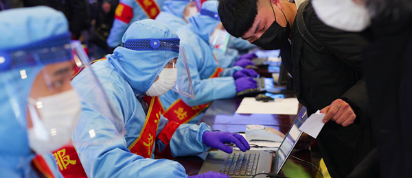 【赵博稿件】山东威海：16万名志愿者投身防疫工作