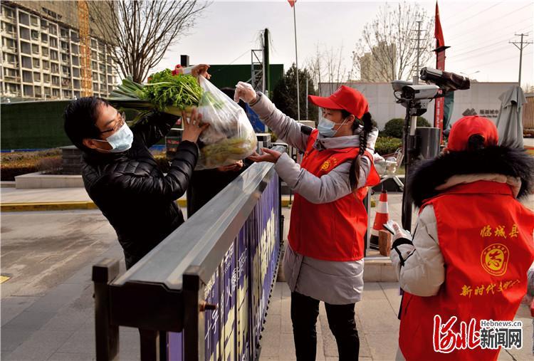 河北：網上下單科學配送 居民生活所需不斷檔