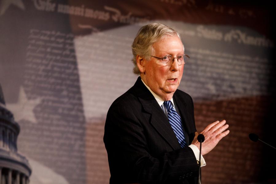 另据1月13日公布的法庭文件,一名1月7日被捕的科罗拉多州男子曾携带