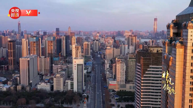 ドキュメンタリー『非凡な導き』、国民を率いて輝かしい成果を遂げた中国指導者の物語_fororder_2