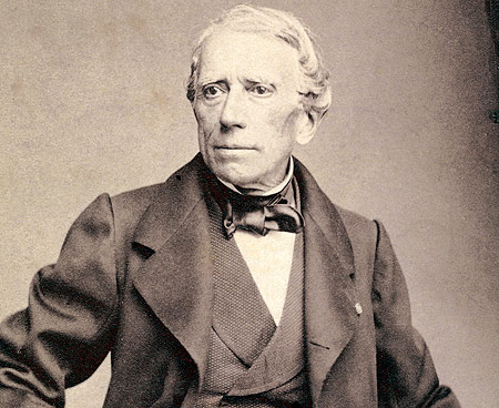 跟历史名人学家教：父爱是造就天才的关键