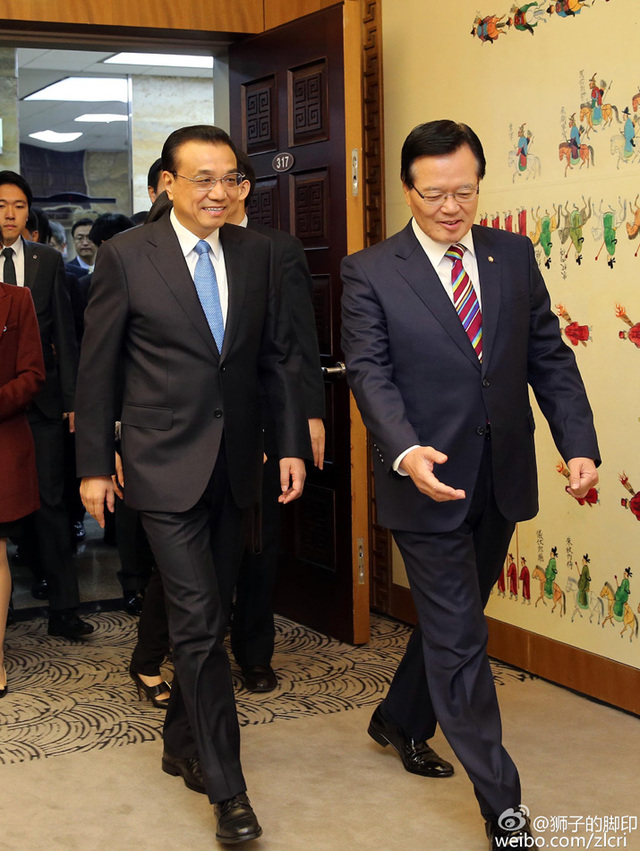 李克强会见韩国国会议长：中韩是近邻中的近邻