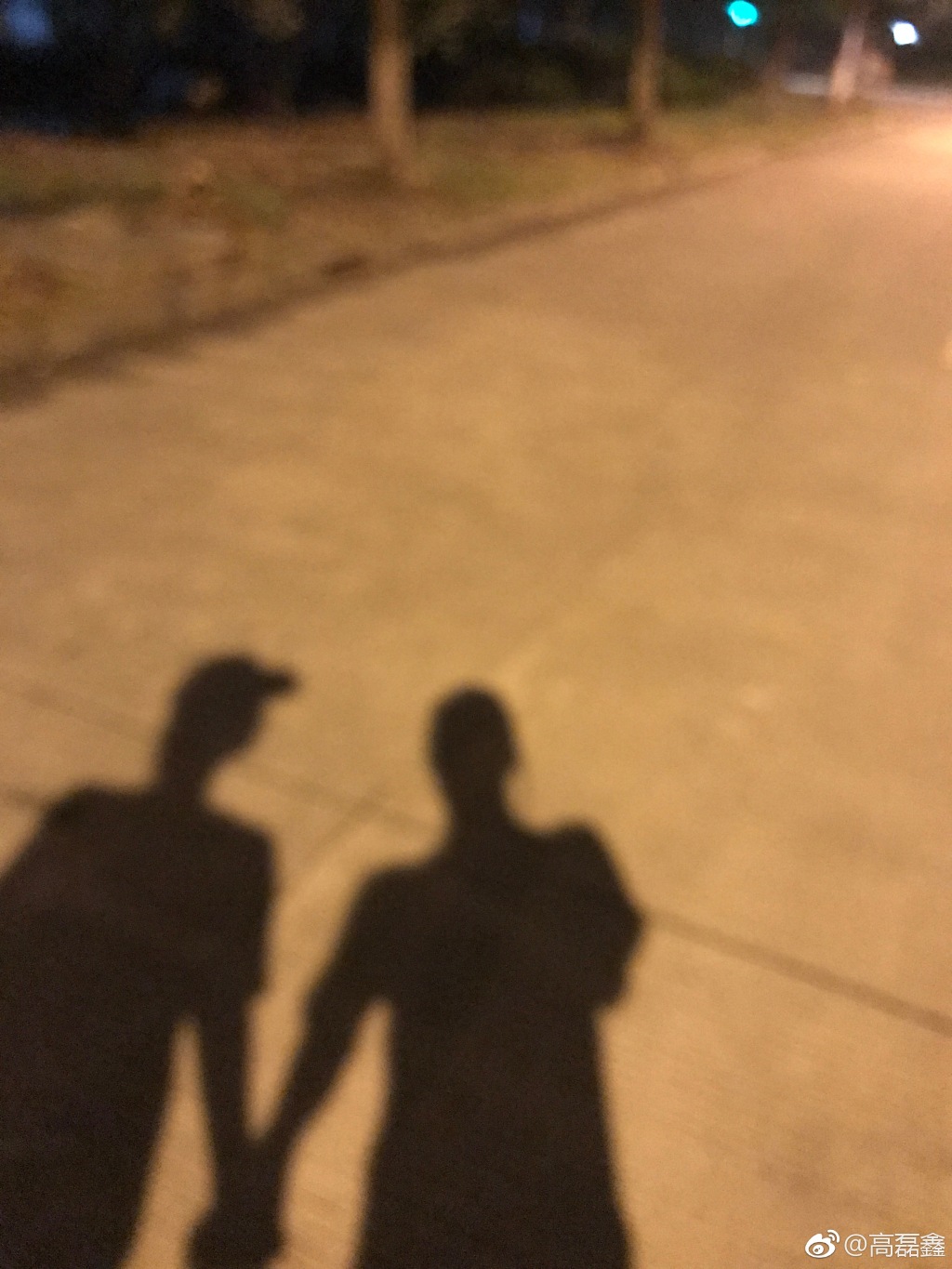 薛之谦和前妻高磊鑫复合 网友：房子买好了？