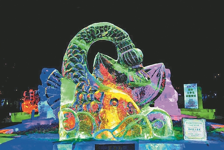 第47届哈尔滨冰灯艺术游园会免费开园