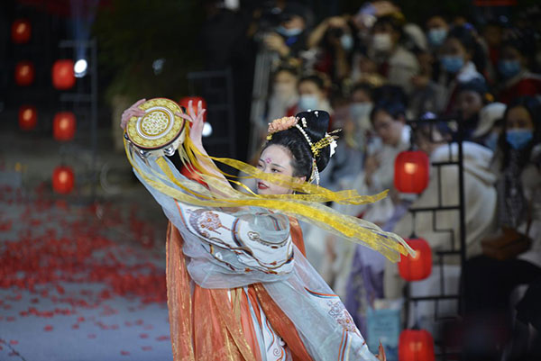 中国成都国際漢服祭が開催_fororder_55
