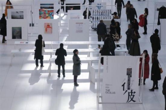 北美华人青年艺术家王一伊策展世界交通枢纽“The Oculus”
