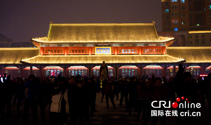 02【吉林】【原創】【CRI看吉林(標題+摘要)】【圖説吉林】【白山松水(小圖185 105)】【關東黑土(長春)】【移動版(列表)】【移動版(圖)】正月十五 長春喜迎“雪打燈” 02【吉林】【原創】【CRI看吉林(標題+摘要)】【圖説吉林】【白山松水(小圖185 105)】【關東黑土(長春)】【移動版(列表)】【移動版(圖)】正月十五 長春喜迎“雪打燈”