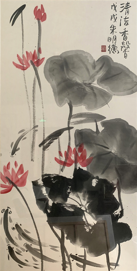 朱明德的水墨鱼是一个特色