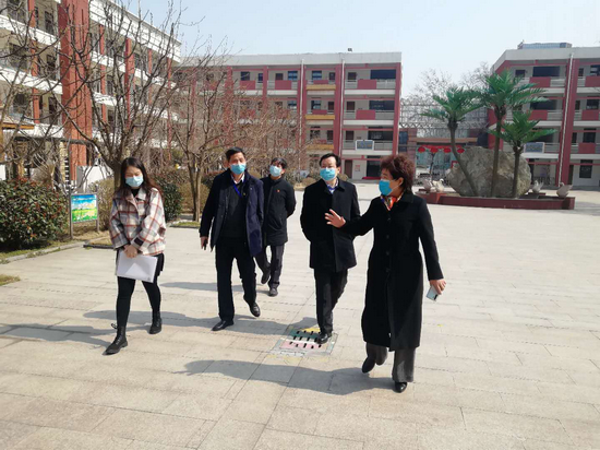 【河南供稿】河南省教育厅调研督查濮阳市第二实验小学疫情防控和开学准备工作