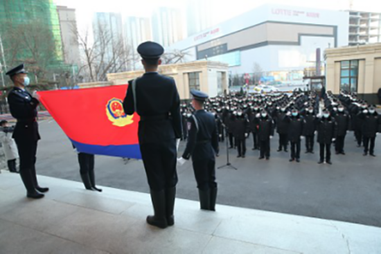 （有修改）【B】遼寧公安舉行“警察節”宣誓活動