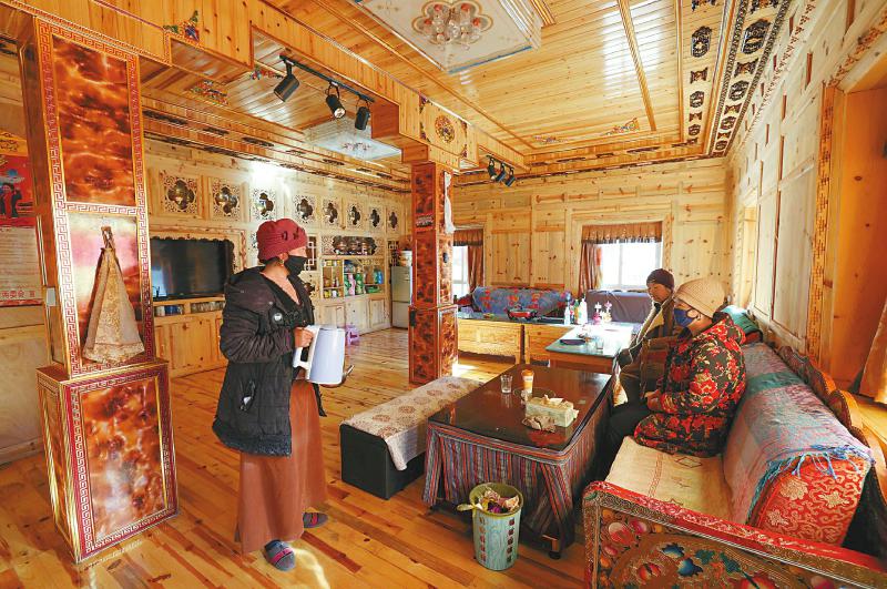 （转载）小菌菇敲开致富门——贡嘎山下松茸村的大产业