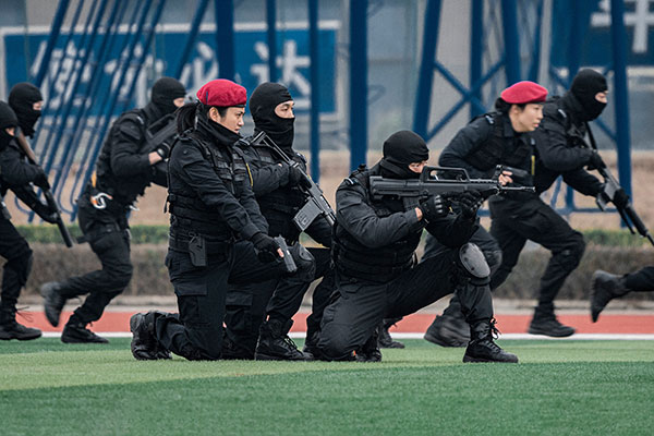 特警演练现场 供图 成都市公安局
