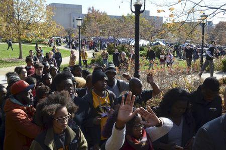 密苏里大学两校园遭人威胁杀黑人 致学生不敢上课