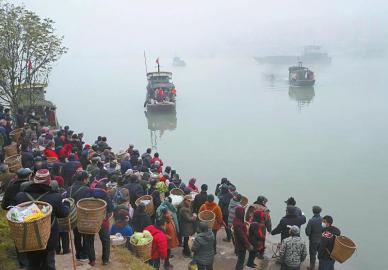 （转载）李渡嘉陵江大桥新“上岗” ——600岁内陆客运码头终落幕