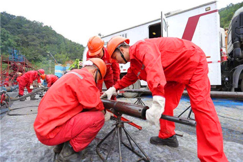 長慶油田採油八廠開創高品質發展新局面
