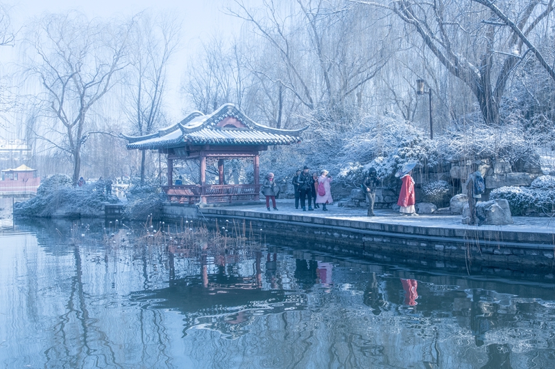 雪后的济南大明湖_fororder_df03fc38ba2500284606a188cc33414