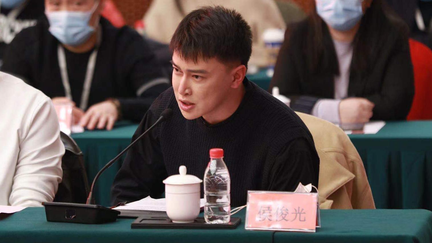 全景谱写国家英雄史诗 电视剧《跨过鸭绿江》创作座谈会在京召开