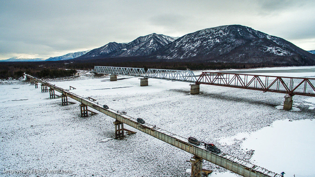 世界最驚險大橋：寬僅兩米無護欄 常年冰雪覆蓋
