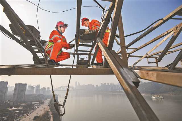 【城市远洋】他们守护重庆璀璨夜色