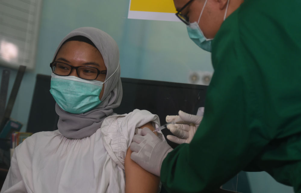 印尼:接种中国新冠疫苗