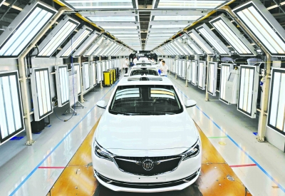武汉汽车产业迈向中高端 4个月开工投产3个整车项目