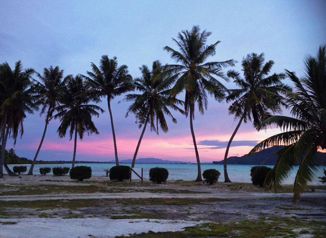 大溪地情侶環球旅行看世界 花式秀恩愛走紅網絡 大溪地情侶環球旅行看世界 花式秀恩愛走紅網絡