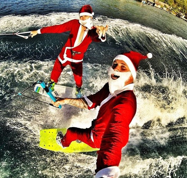 大溪地情侶環球旅行看世界 花式秀恩愛走紅網絡 大溪地情侶環球旅行看世界 花式秀恩愛走紅網絡
