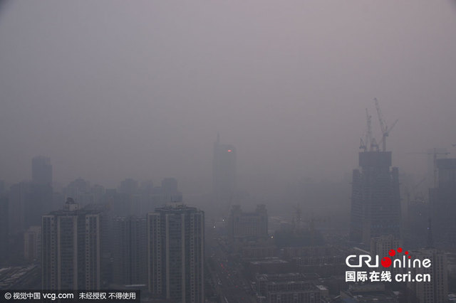 北京再次遭遇持续多日雾霾天气