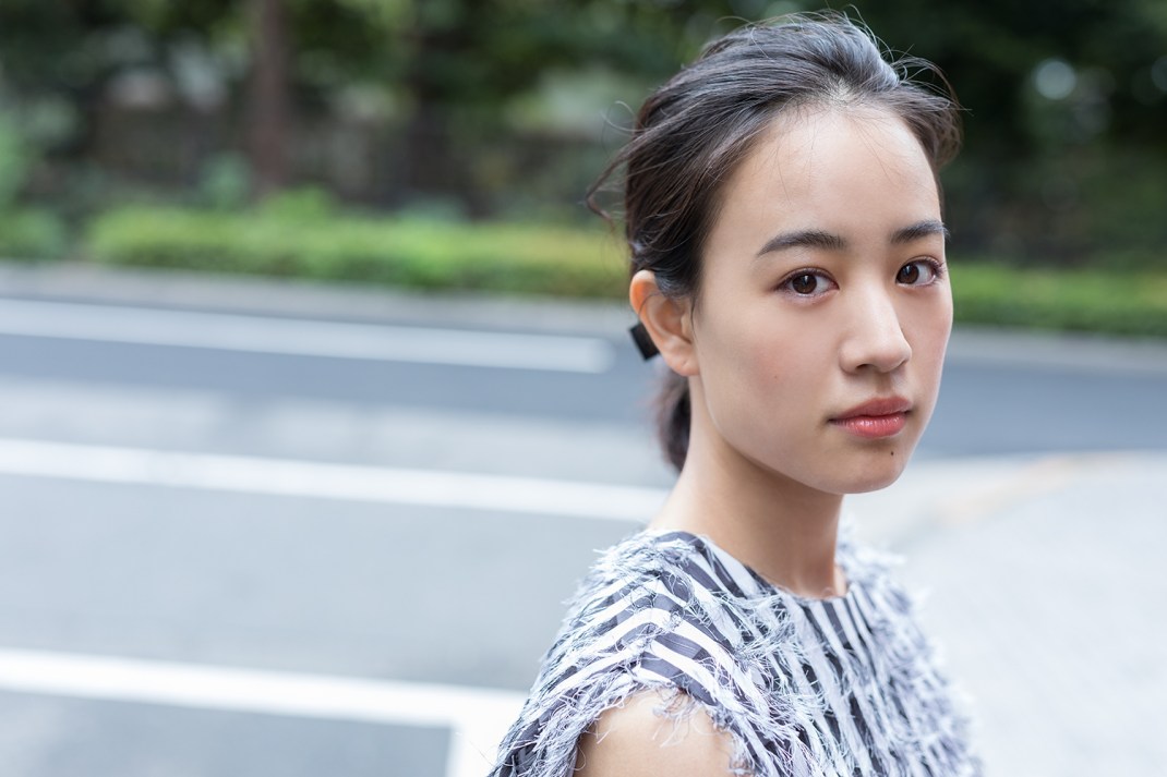 《东京爱情故事》重启，赤名莉香生于1994。观众更怀念30年前铃木保奈美的微笑